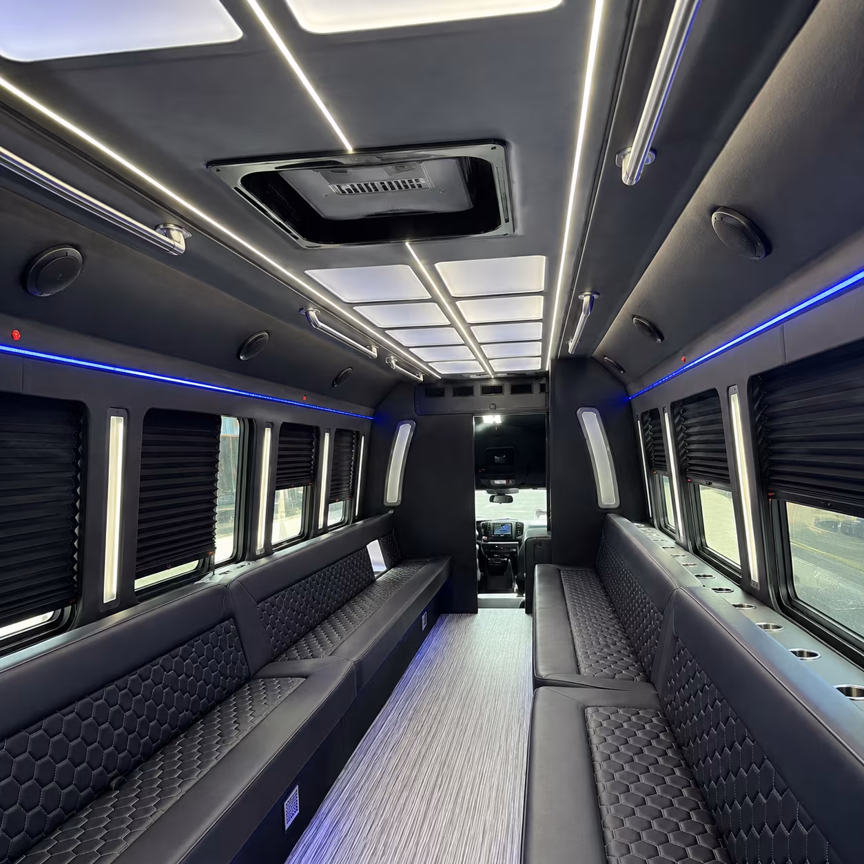 book your shreveport prom bus before the date disappears