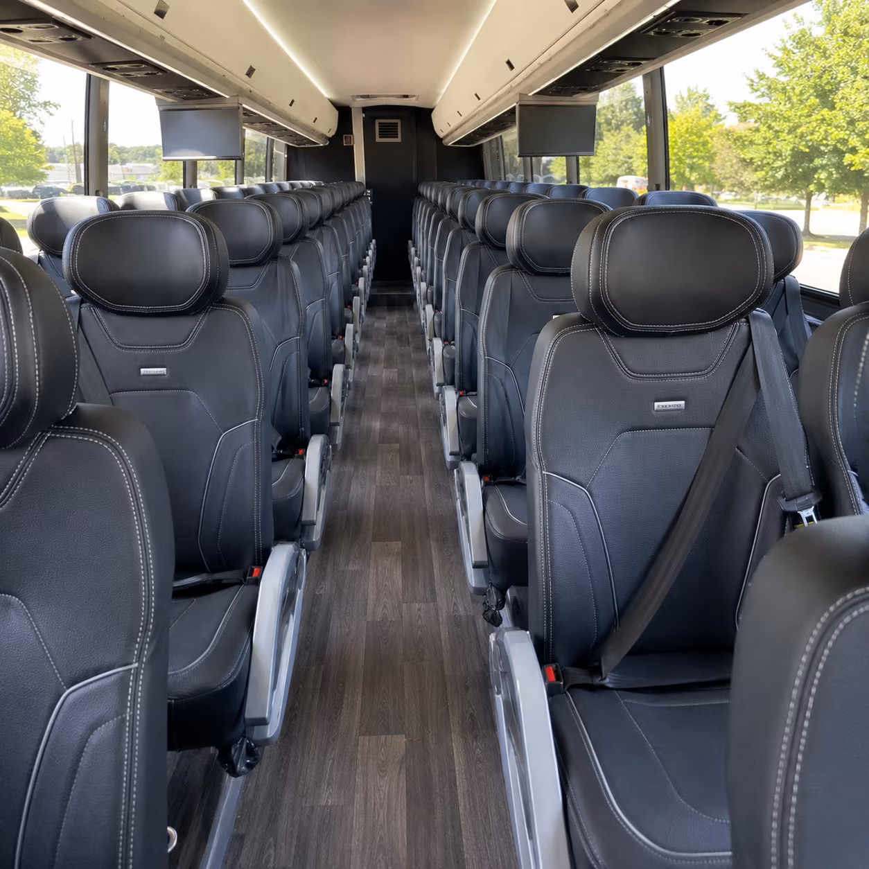 charter buses for shreveport youth group retreats and overnight trips