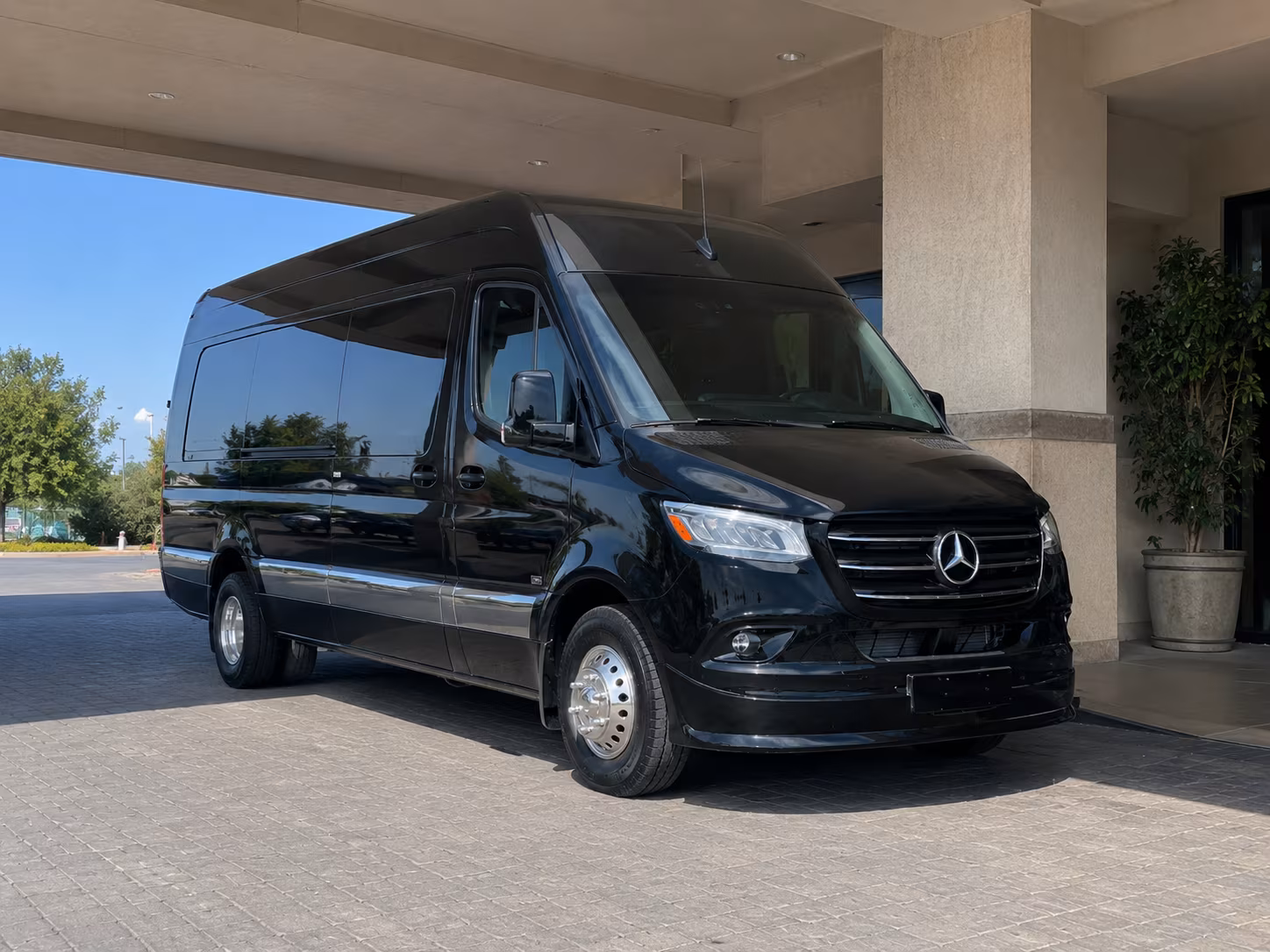 easily book transportation for your next concert or music festival 2