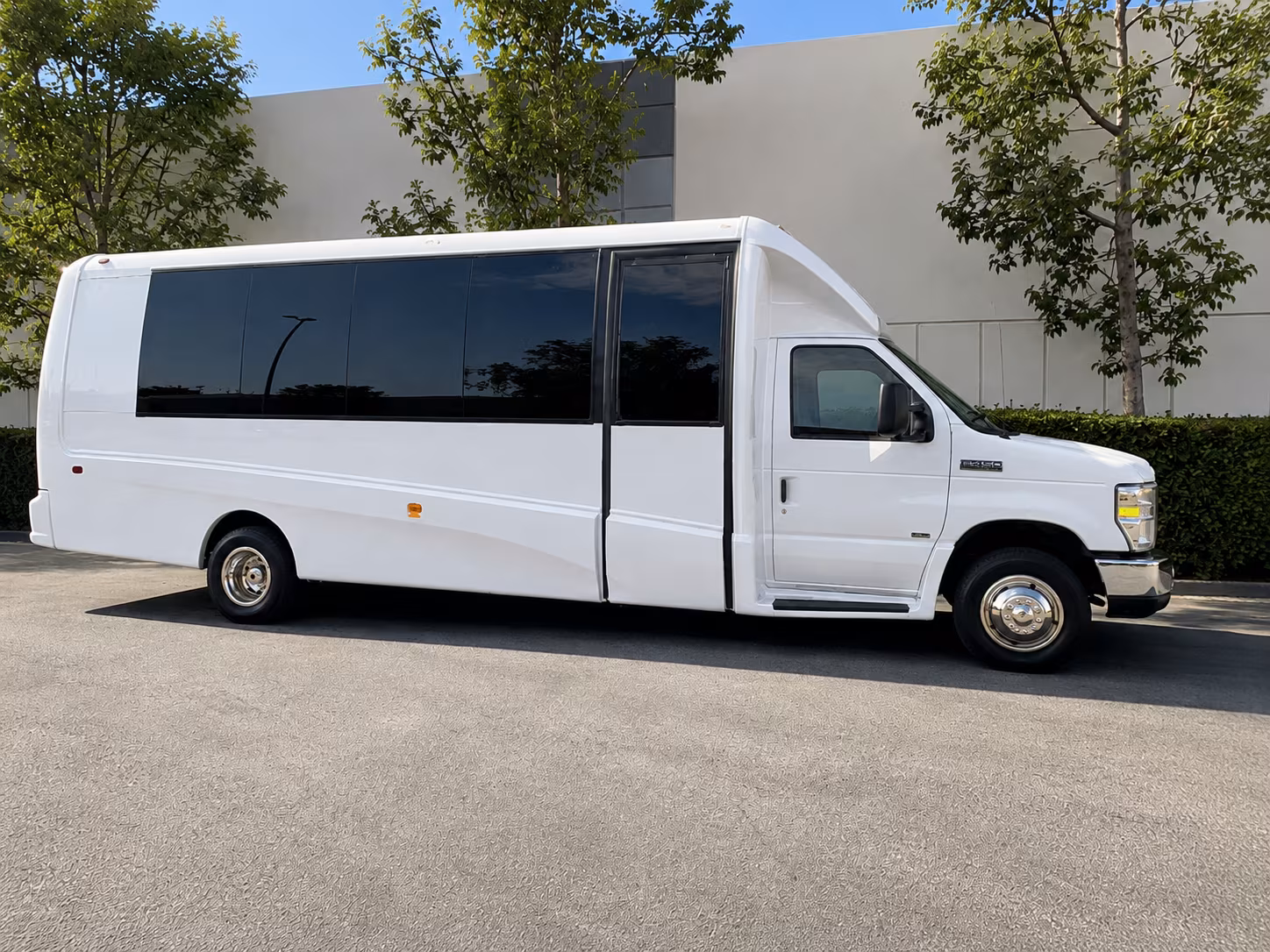 easily book transportation for your next wine tour 5