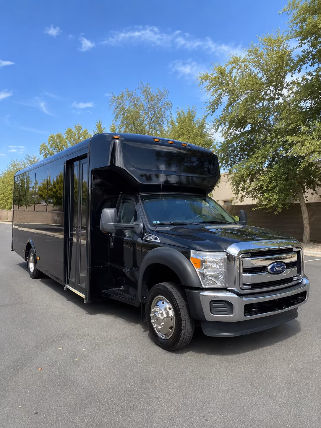 party buses for shreveport birthday bar crawls and casino nights