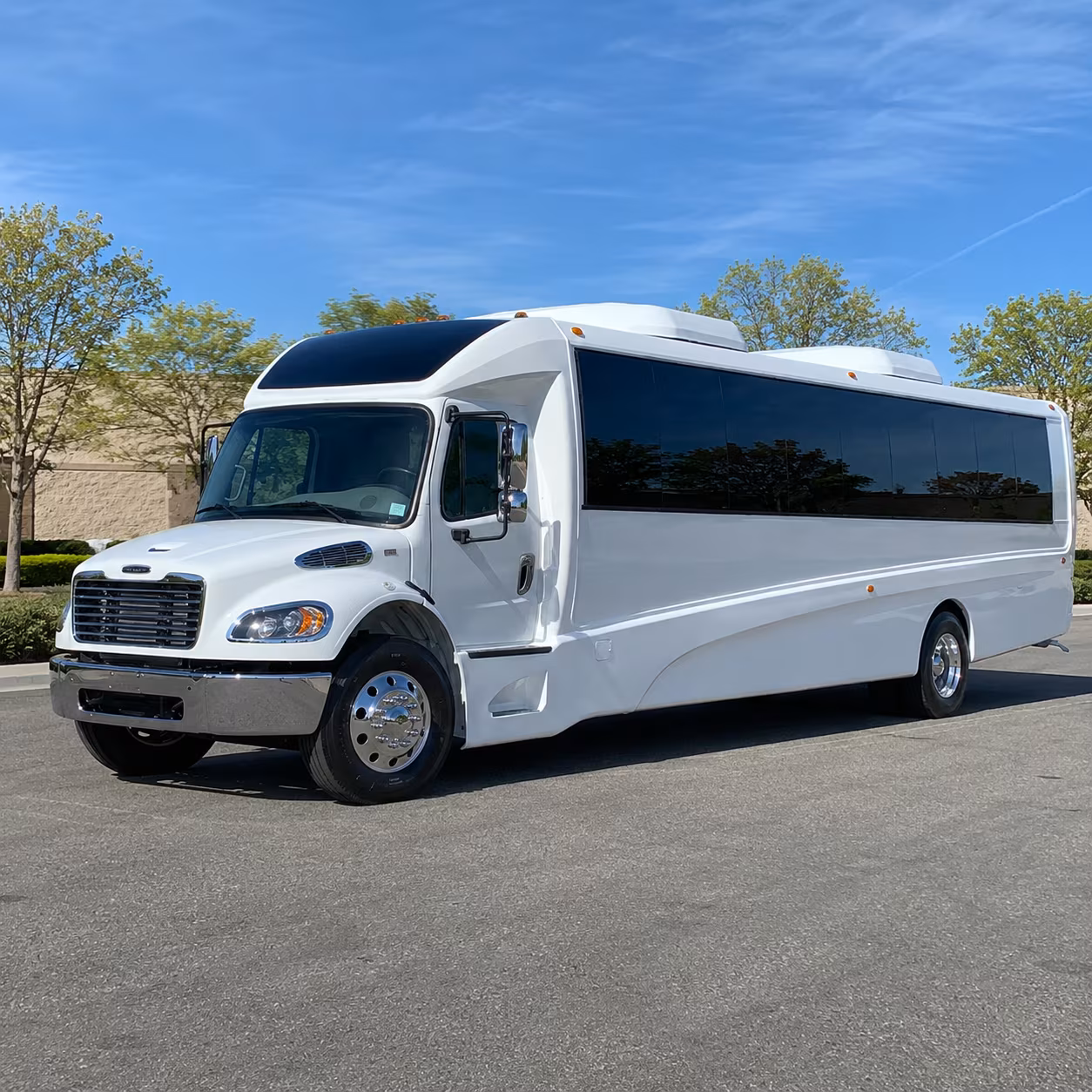 shreveport 30 passenger minibus
