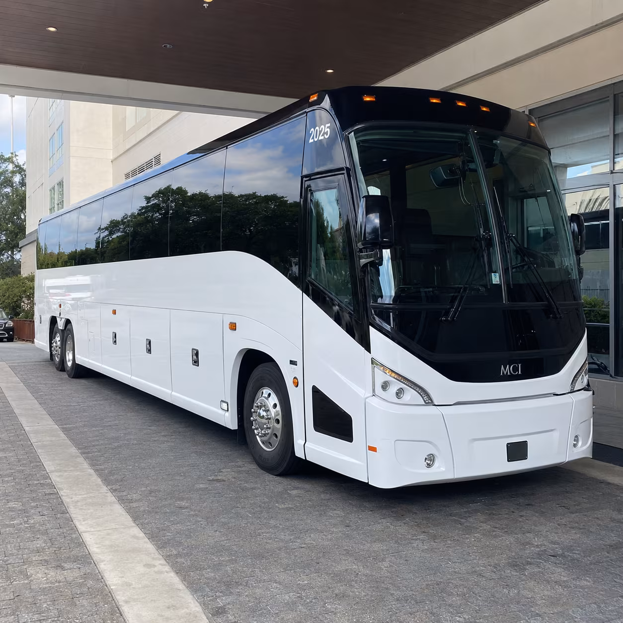 shreveport 54 passenger charter bus