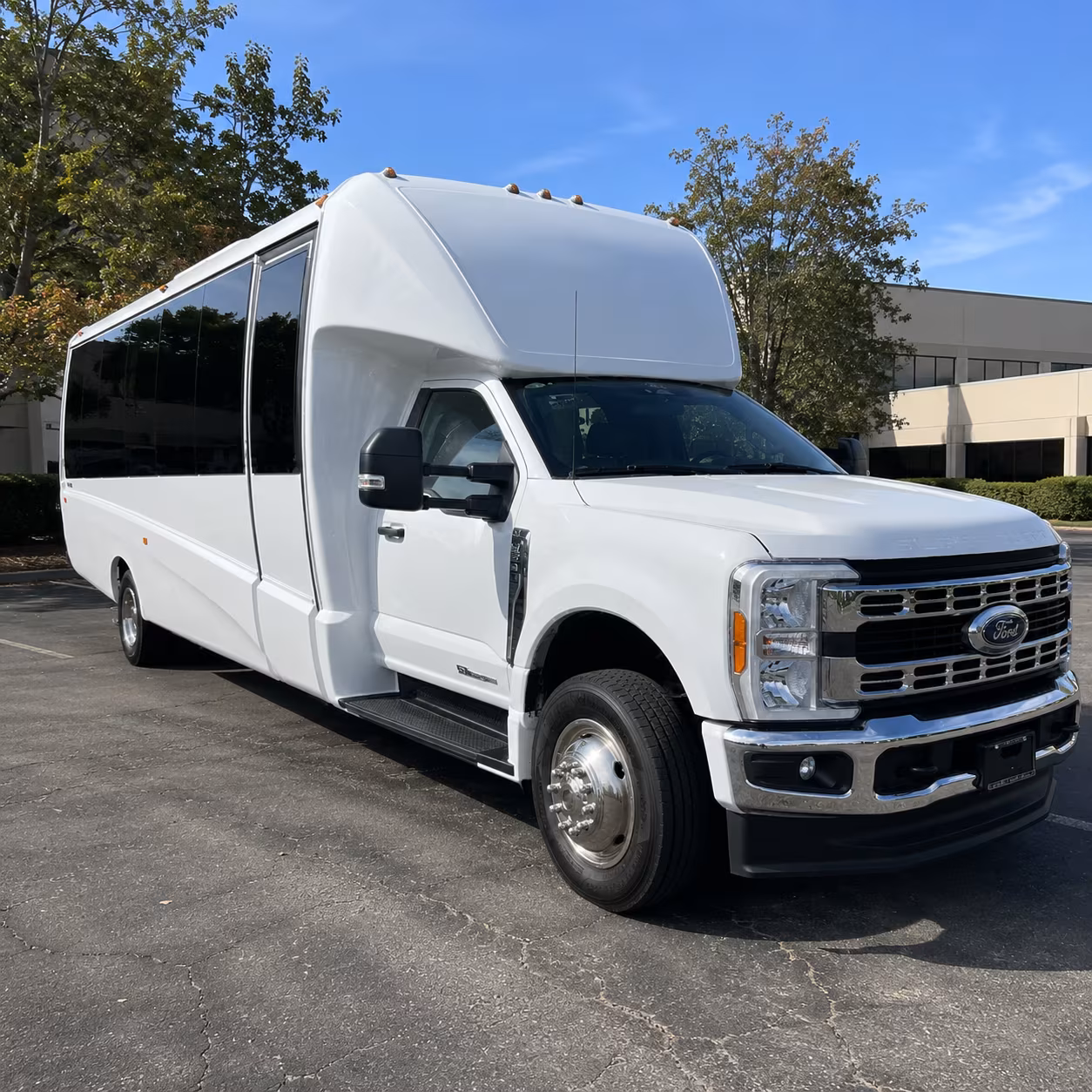 shreveport bus rental service area