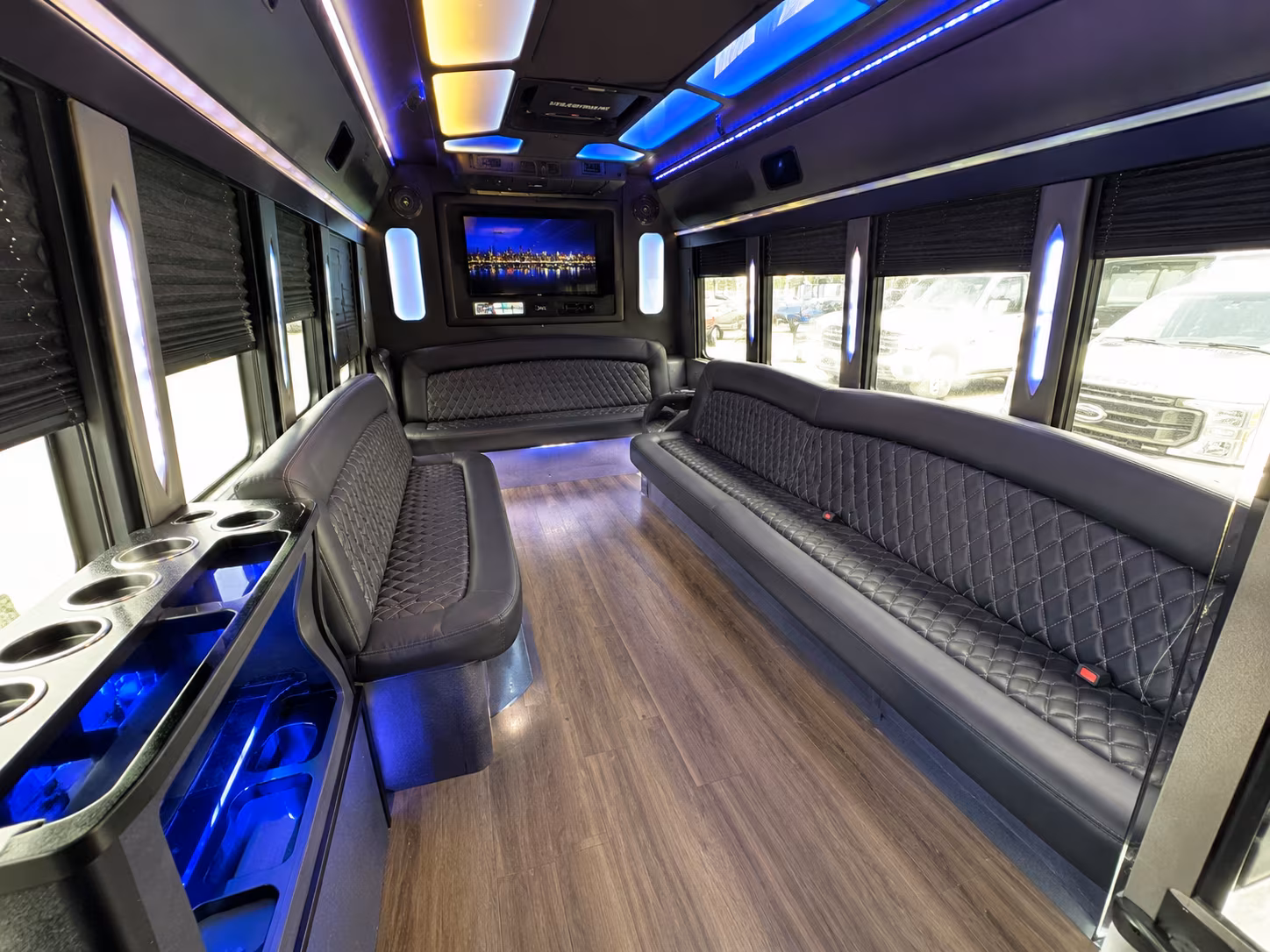 shreveport holiday party bus rental